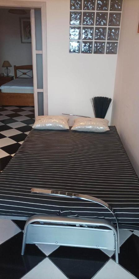 Apartamento Residencia Mendonca São Roque do Faial Exterior foto