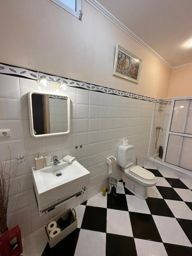 Apartamento Residencia Mendonca São Roque do Faial Exterior foto